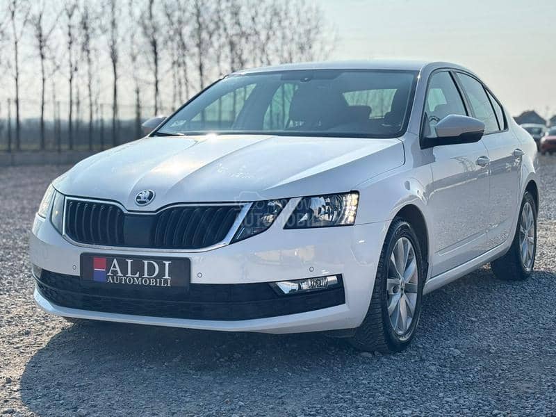 Škoda Octavia 1.6 Tdi/Business