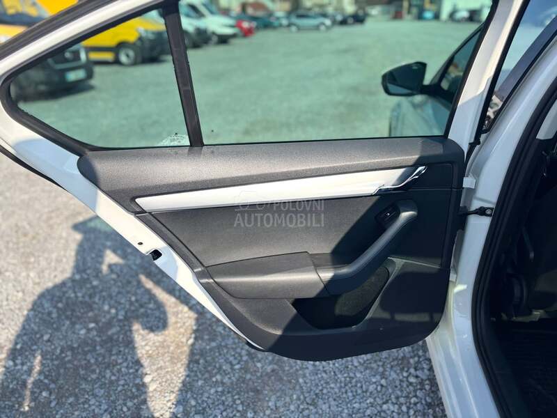 Škoda Octavia 1.6 Tdi/Business