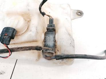 Pumpa tečnosti za brisače za Land Rover Discovery od 2004. do 2009. god.