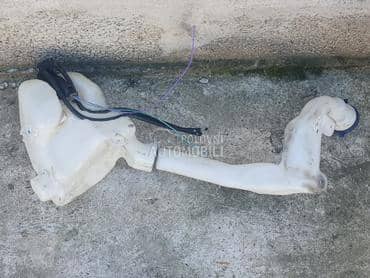 Posuda za tecnost brisaca za Citroen C3 od 2009. do 2016. god.