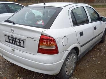 Delovi za Opel Astra G 1.7dti 2002. god.
