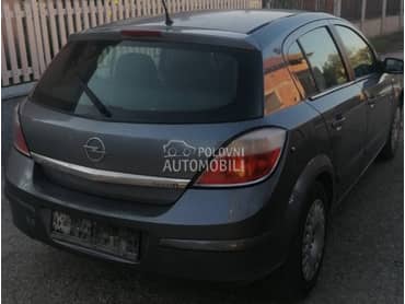 Opel Astra H 1.7 2005. god. -  kompletan auto u delovima