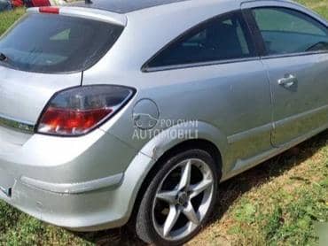 Opel Astra H GTC 2008. god. -  kompletan auto u delovima