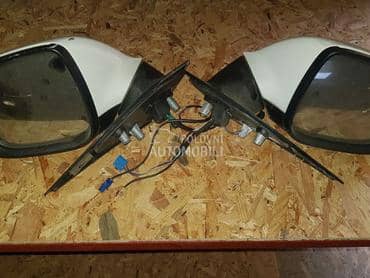 Retrovizori za Volkswagen Amarok