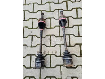 poluosovina kompletna zadnja za Suzuki Grand Vitara od 2005. do 2015. god.