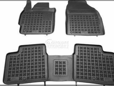 Kadice gumene patosnice Corola za Toyota Corolla od 2012. do 2018. god.