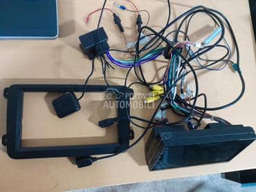 multimedija za Volkswagen Golf 5