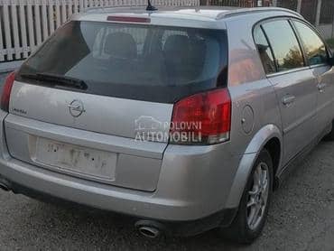 Opel Signum 2.2 -  kompletan auto u delovima