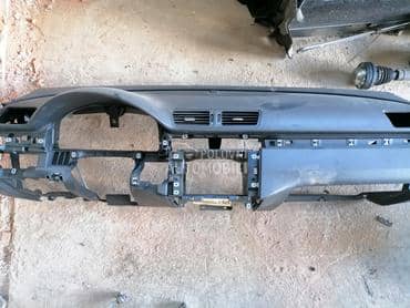 Instrument tabla za Volkswagen Passat B6 od 2003. do 2009. god.