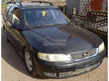Opel Vectra B 2.2 -  kompletan auto u delovima