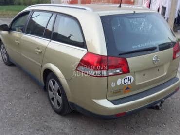 Opel Vectra C 1.9 -  kompletan auto u delovima