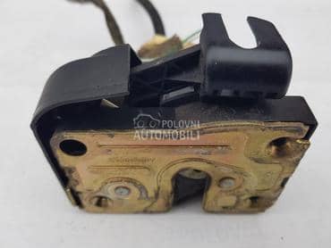 BRAVA DESNA PREDNJA UNUTRAŠNJA za Renault Clio od 2001. do 2008. god.