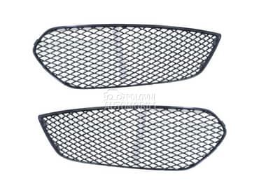 Resetka Prednjeg Branika AMG za Mercedes Benz B 180, B 200, B 160 ... od 2014. do 2019. god.