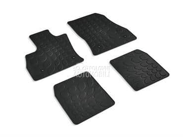 Gumene patosnice za Fiat 500L od 2017. do 2022. god.