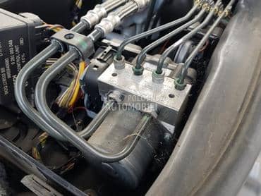 Pumpa ABSa za Land Rover Range Rover Sport od 2013. do 2018. god.