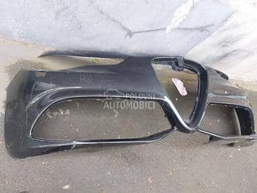 Branik za Alfa Romeo Stelvio od 2016. do 2020. god.