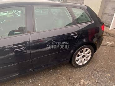 Polustranica za Audi A3 od 2004. do 2012. god.