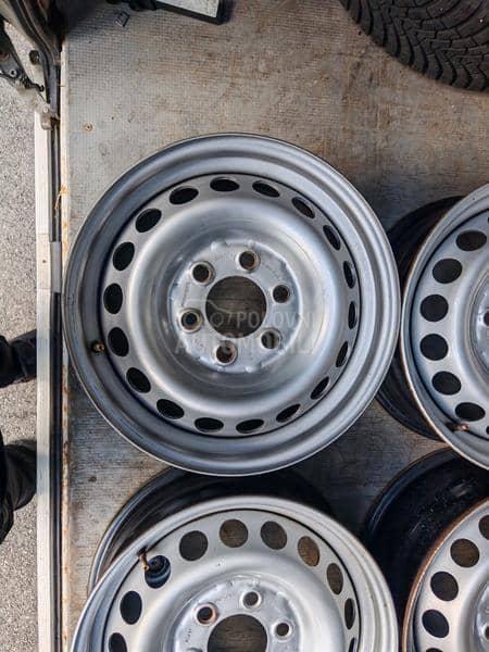 Čelične felne  16" 6 x 130