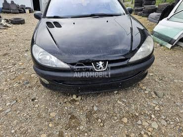 Peugeot 206 -  kompletan auto u delovima