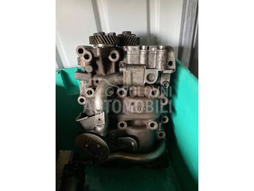 Uljna pumpa 2.0 tdi 16v za Volkswagen Golf 5