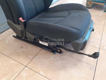 Sedište za Mercedes Benz E 220 od 2003. do 2008. god.