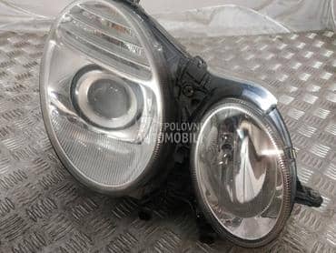 Desni far za Mercedes Benz E 220 od 2003. do 2008. god.