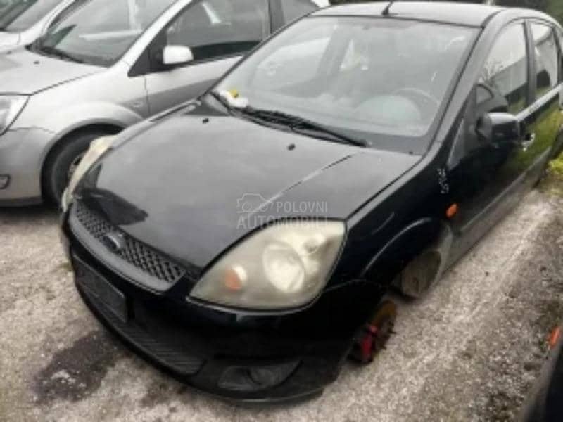 Ford Fiesta -  kompletan auto u delovima