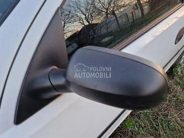 Retrovizori za Opel Corsa C