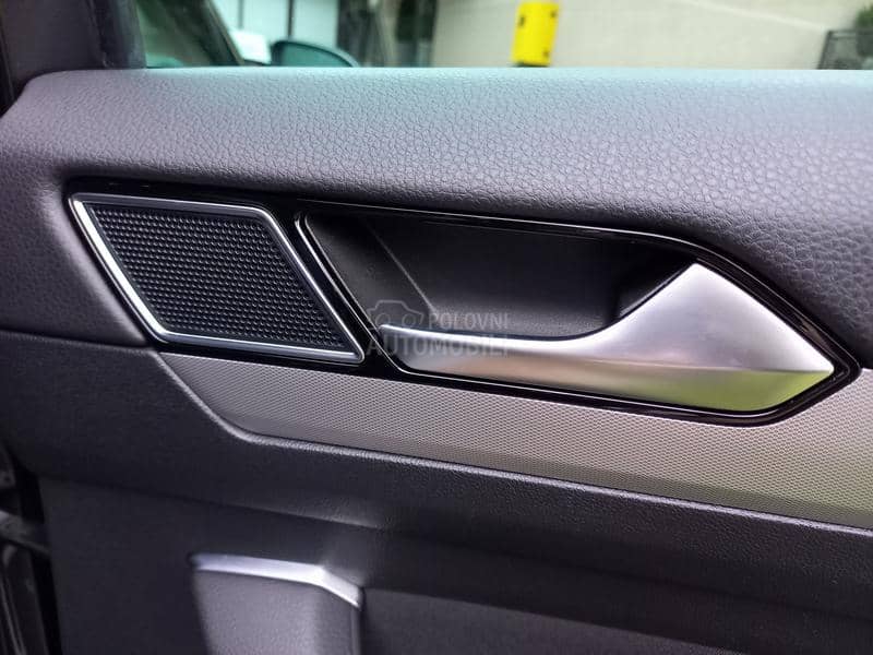 Volkswagen Passat B8 1.6 TDI OČUVAN