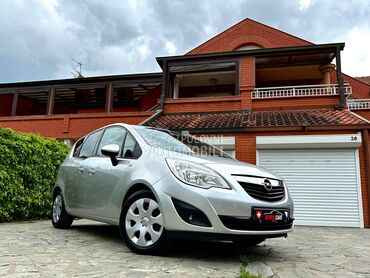 Opel Meriva DESIGN CH