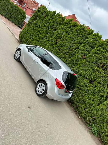 Opel Meriva DESIGN CH