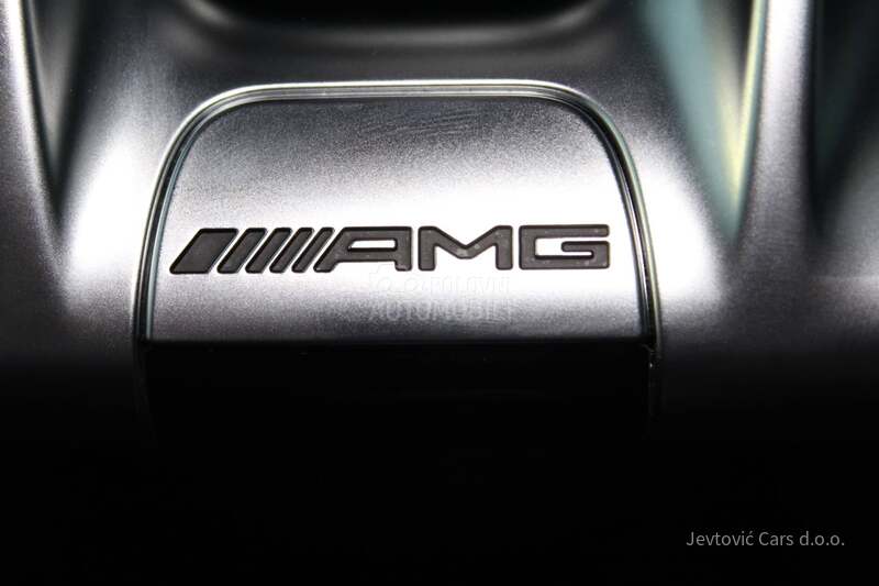 Mercedes Benz G 63 AMG Brabus 700