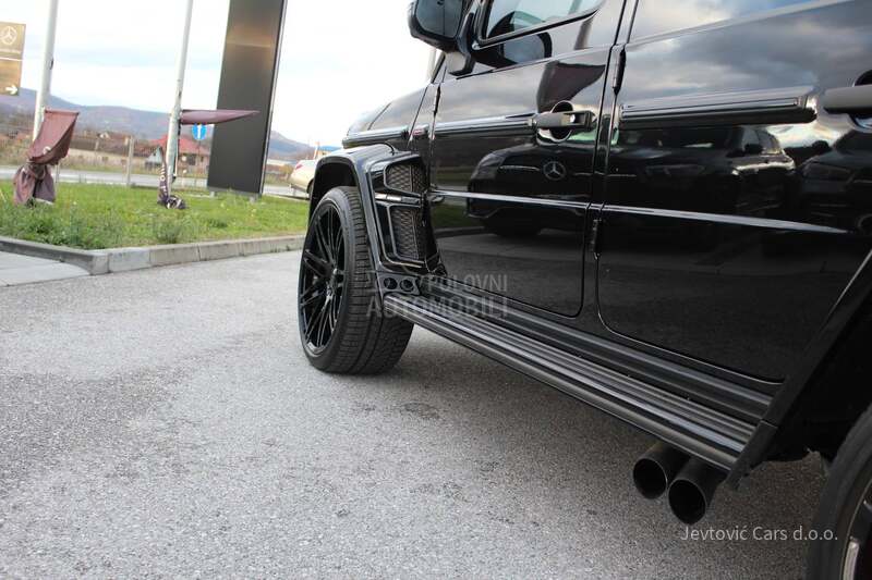 Mercedes Benz G 63 AMG Brabus 700