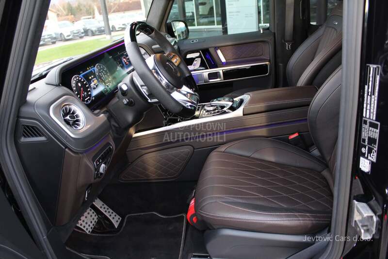 Mercedes Benz G 63 AMG Brabus 700