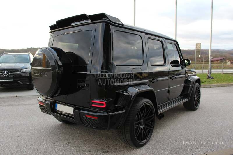 Mercedes Benz G 63 AMG Brabus 700