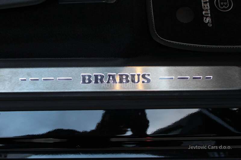 Mercedes Benz G 63 AMG Brabus 700