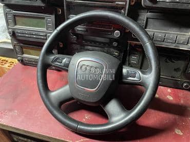 Volan sa komandama komplet za Audi A4, A4 Allroad od 2004. do 2012. god.