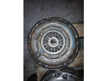 plivajuci zamajac za Fiat Sedici od 2010. do 2015. god.