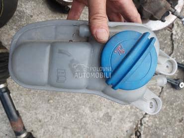 Posuda za vodu za Audi A4