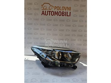 Desni halogeni far za Renault Captur od 2013. do 2017. god.