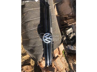 Golf 6 maska sa znakom za Volkswagen Golf 6