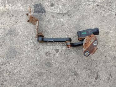 nivelator farova model xenon f za Ford C-Max od 2011. do 2014. god.