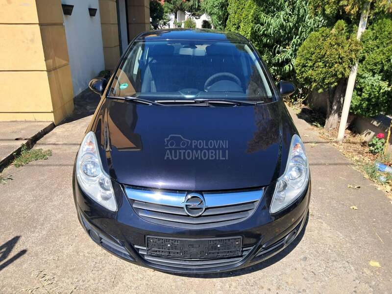 Opel Corsa D 1,2 iz nem ačke