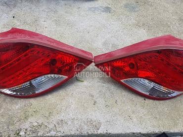 Stop svetla i stop lampe za Peugeot 207