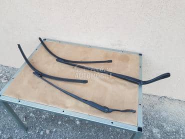 Brisač prednji restajling za Peugeot 307 od 2005. do 2008. god.