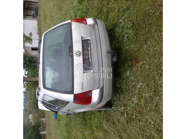 Volkswagen Golf 4 1.9tdi 2001. god. -  kompletan auto u delovima
