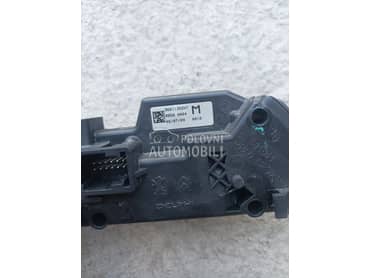 rucica menjaca za Citroen C4 Picasso od 2007. do 2012. god.