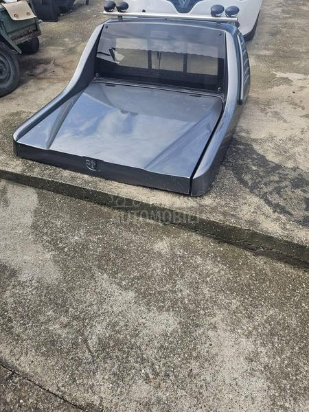 Poklopac tovarnog prostora