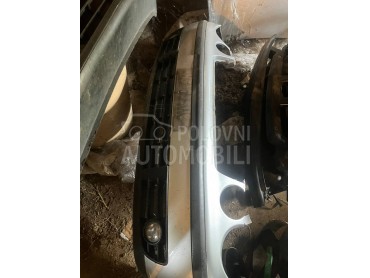 Prednji branik za Volkswagen Polo od 2002. do 2005. god.