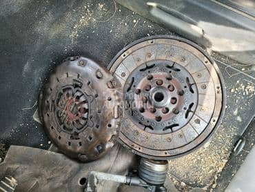 plivajuci zamajac 1.9dci 88kw za Renault Megane, Scenic od 2002. do 2006. god.